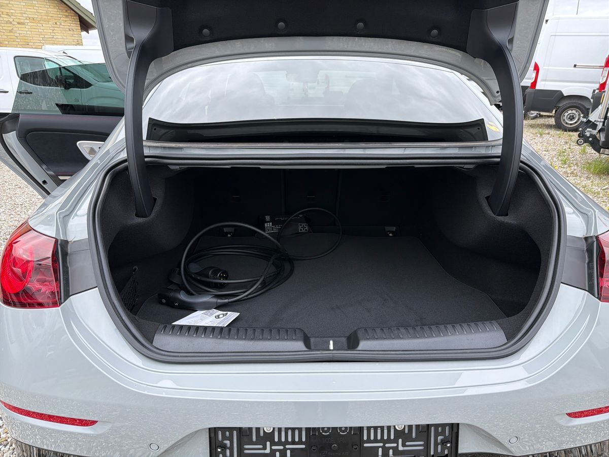 Billede af Mercedes-Benz CLA350 EL Premium Plus 4Matic 354HK Aut.