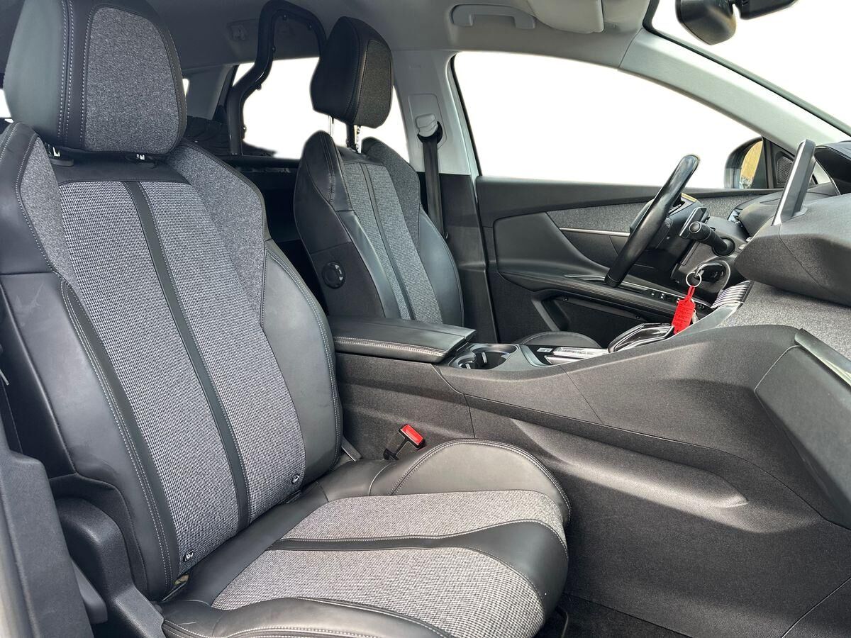 Billede af Peugeot 3008 1,6 BlueHDi Allure EAT6 120HK 5d 6g Aut.
