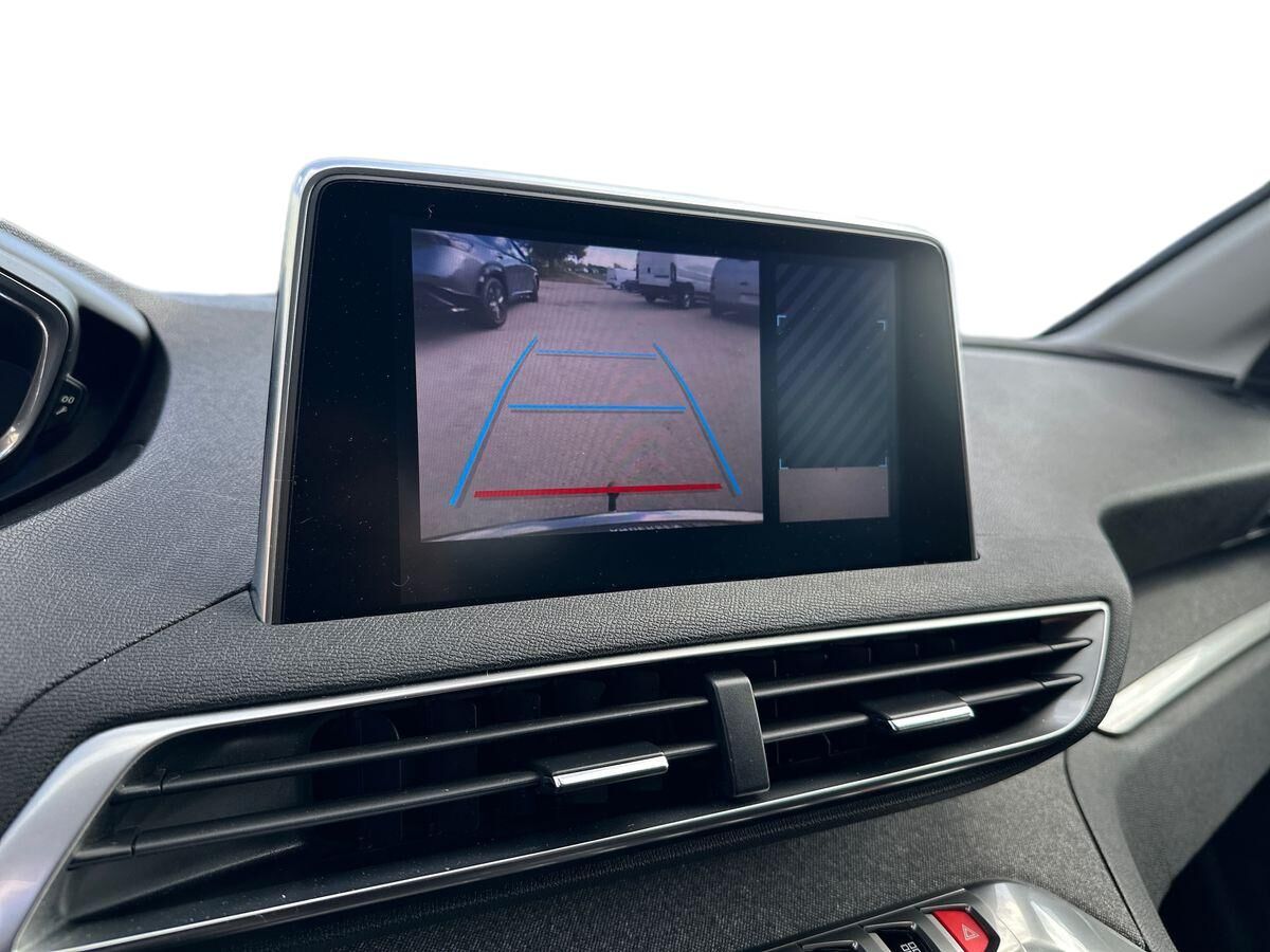 Billede af Peugeot 3008 1,6 BlueHDi Allure EAT6 120HK 5d 6g Aut.