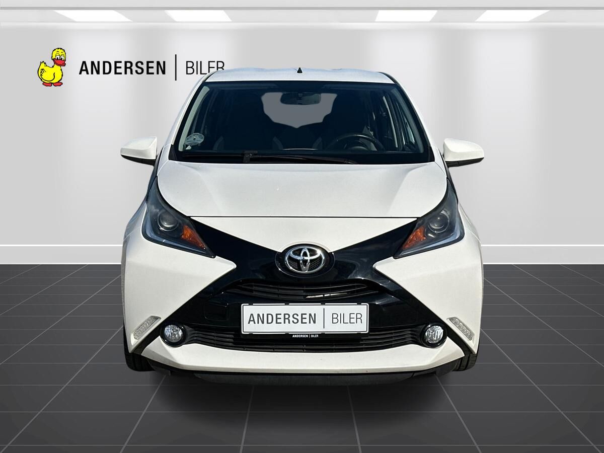 Billede af Toyota Aygo 1,0 VVT-I X-Play + Touch 68HK 5d