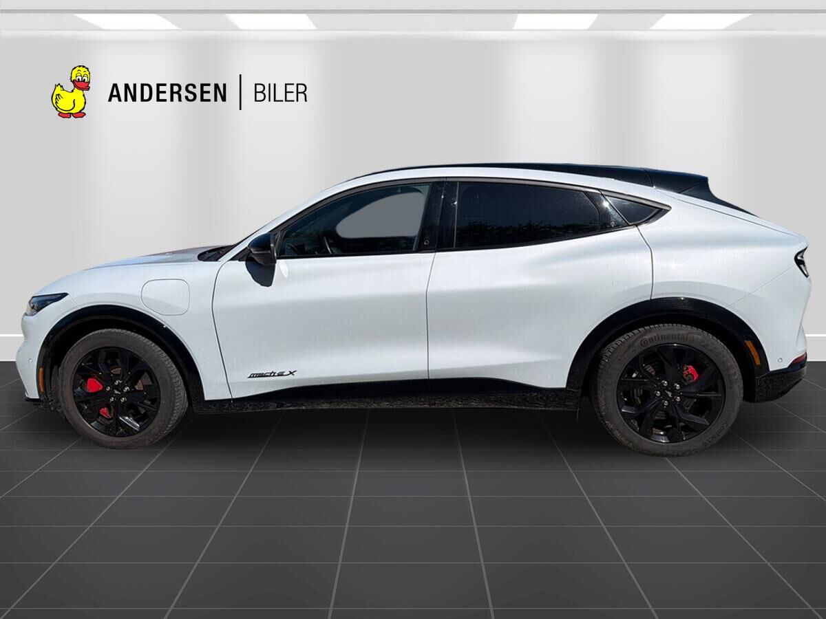 Billede af Ford Mustang Mach-E EL UR Premium 294HK 5d Aut.