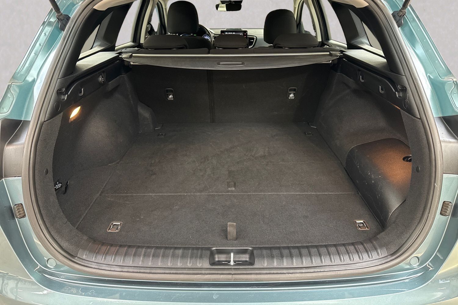 Billede af Kia Ceed SW 1,6 GDI PHEV  Plugin-hybrid Prestige DCT 141HK Stc 6g Aut.