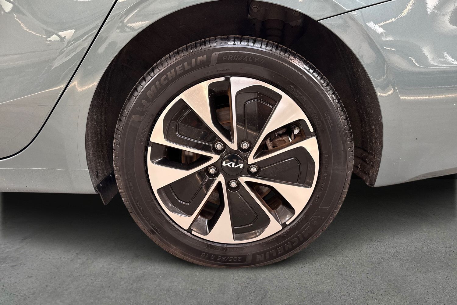 Billede af Kia Ceed SW 1,6 GDI PHEV  Plugin-hybrid Prestige DCT 141HK Stc 6g Aut.
