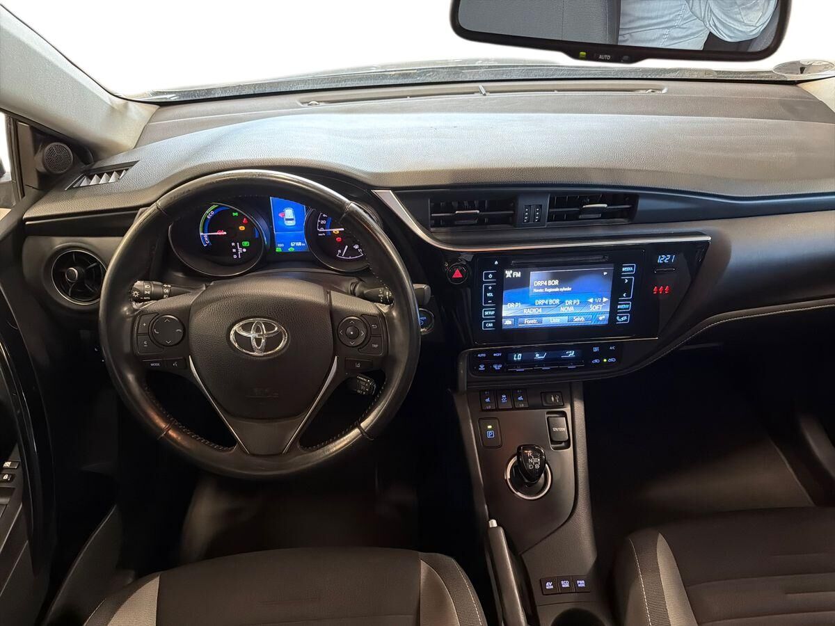 Billede af Toyota Auris Touring Sports 1,8 Hybrid H2 Comfort Safety Sense 136HK Stc Aut.