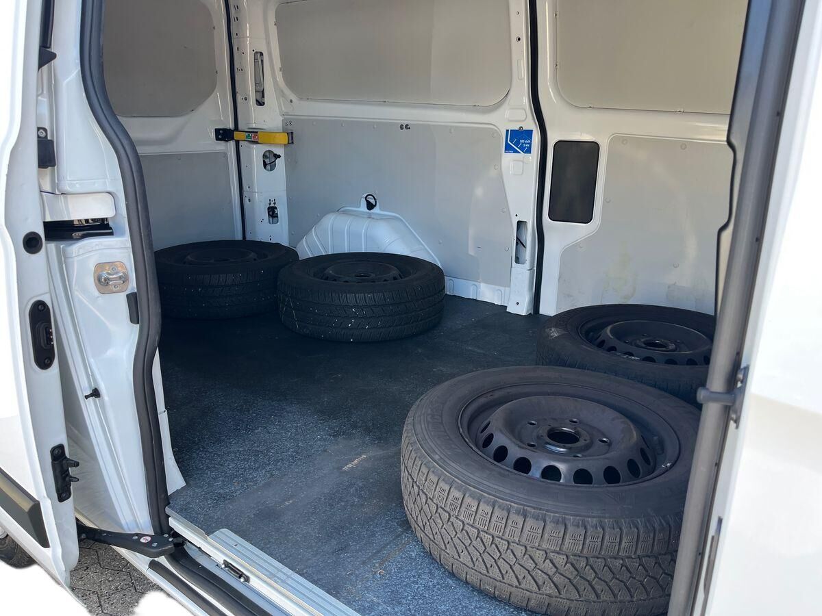 Billede af Ford Transit Custom 340 L2H2 2,0 TDCi Trend 130HK Van Aut. 
