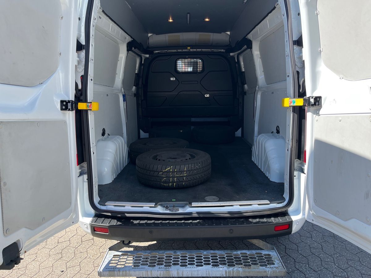 Billede af Ford Transit Custom 340 L2H2 2,0 TDCi Trend 130HK Van Aut. 