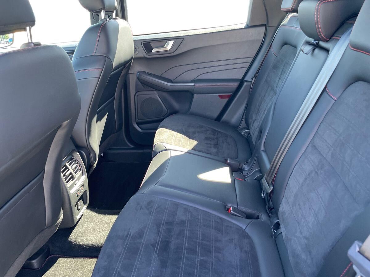 Billede af Ford Kuga 2,5 Plugin-hybrid ST-Line X CVT 225HK 5d Trinl. Gear