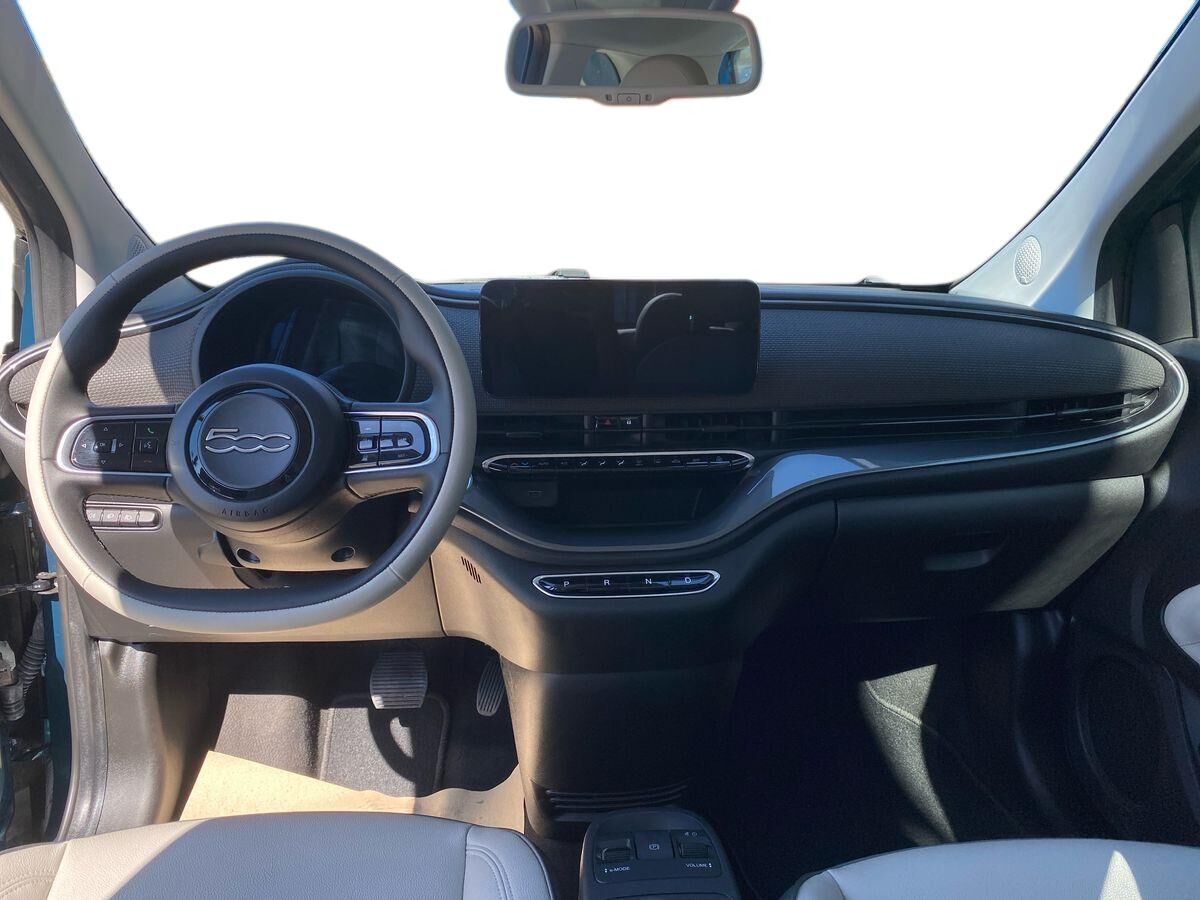 Billede af Fiat 500e 3+1 EL La Prima By Bocelli 118HK 4d Aut.