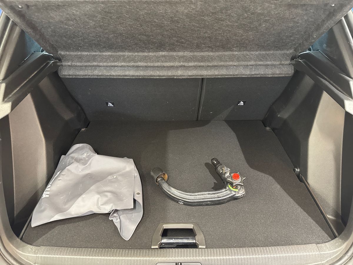 Billede af Peugeot 2008 1,2 PureTech Allure EAT8 130HK 5d 8g Aut.