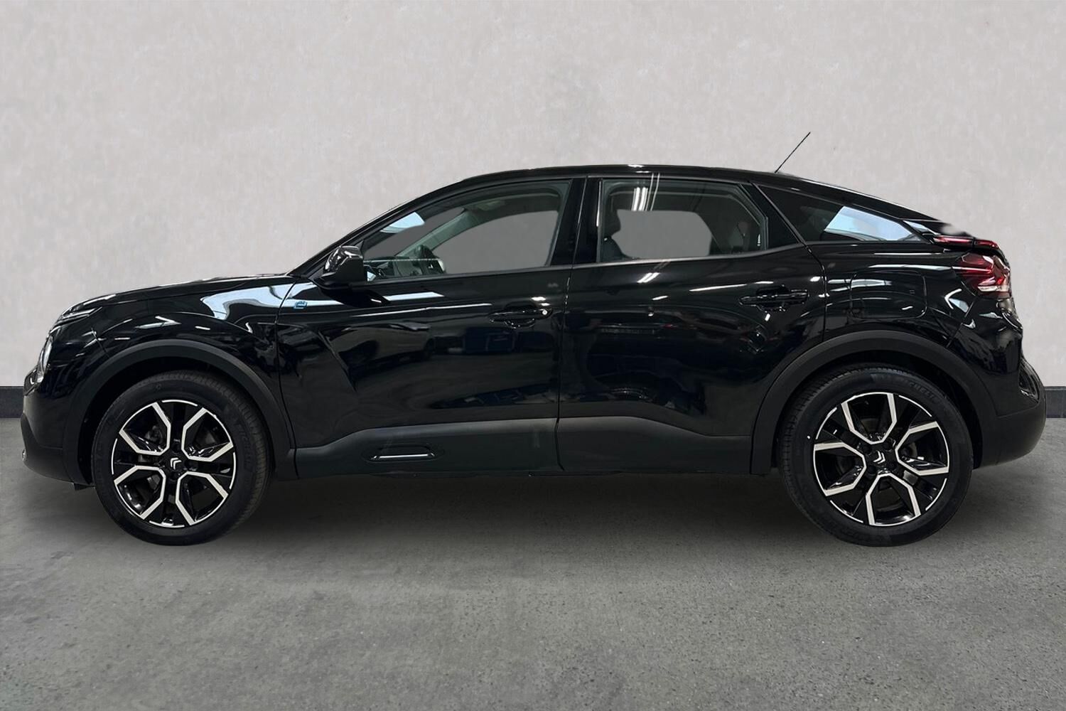 Billede af Citroën e-C4 EL Shine Ltd. 136HK 5d Aut.