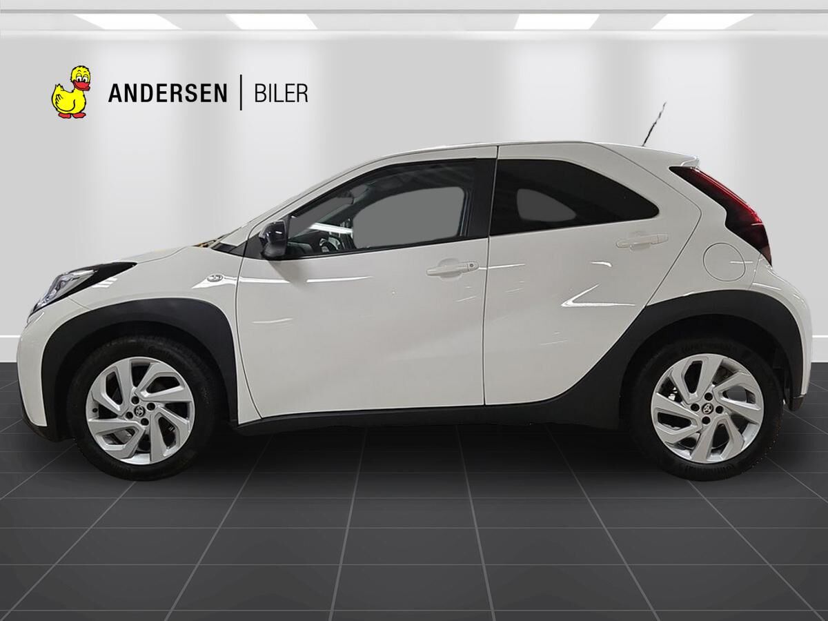 Billede af Toyota Aygo X 1,0 VVT-I Active 72HK 5d Aut.