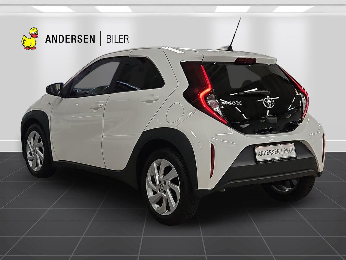 Billede af Toyota Aygo X 1,0 VVT-I Active 72HK 5d Aut.