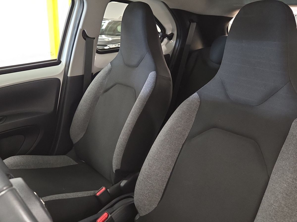 Billede af Toyota Aygo X 1,0 VVT-I Active 72HK 5d Aut.