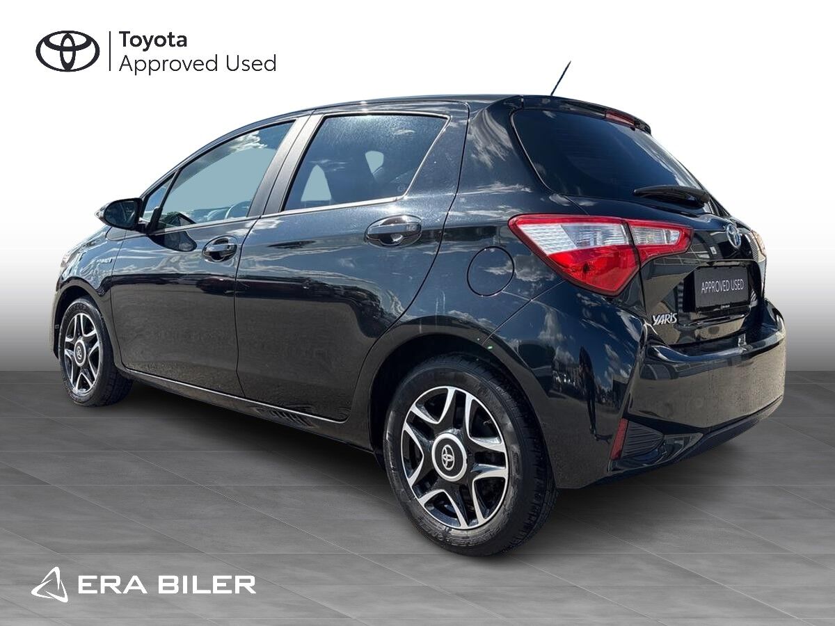 Billede af Toyota Yaris 1,5 Hybrid H2 E-CVT 100HK 5d Trinl. Gear