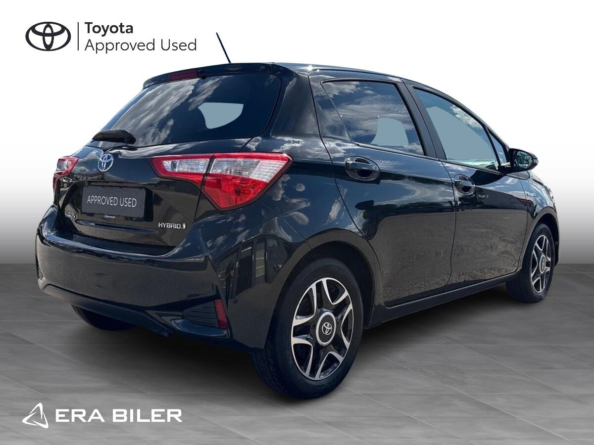 Billede af Toyota Yaris 1,5 Hybrid H2 E-CVT 100HK 5d Trinl. Gear