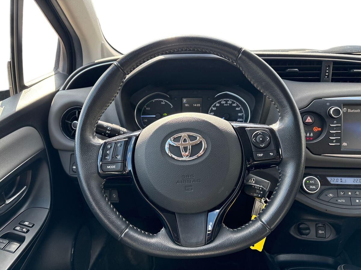 Billede af Toyota Yaris 1,5 Hybrid H2 E-CVT 100HK 5d Trinl. Gear