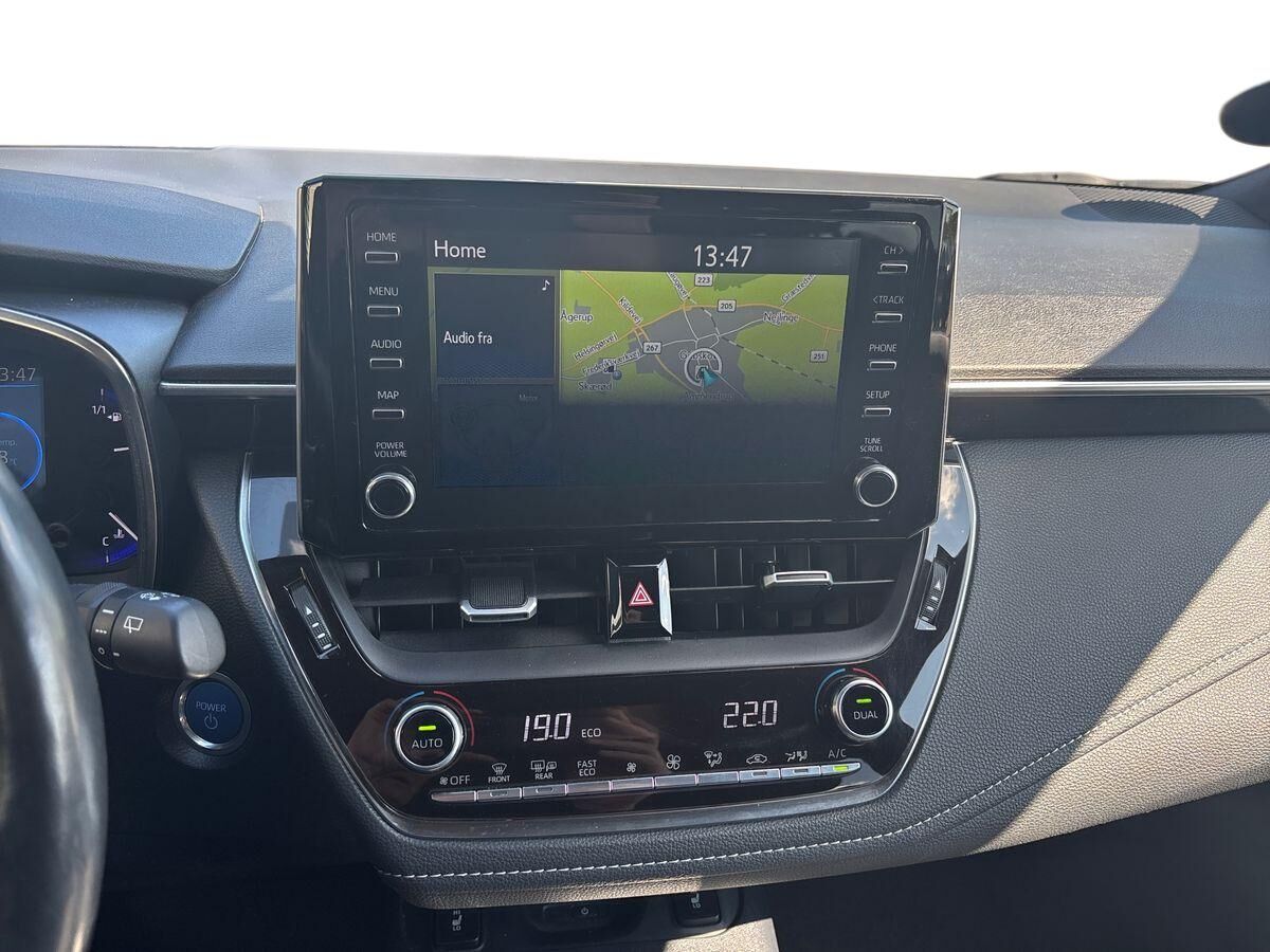 Billede af Toyota Corolla Touring Sports 1,8 Hybrid H3 Smart E-CVT 122HK Stc Trinl. Gear