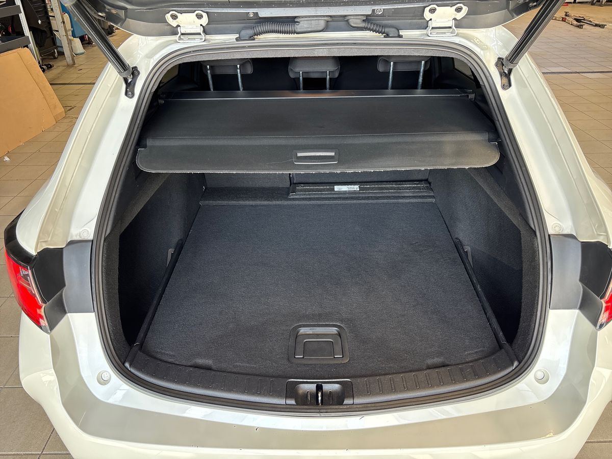 Billede af Toyota Corolla Touring Sports 1,8 Hybrid H3 Smart E-CVT 122HK Stc Trinl. Gear