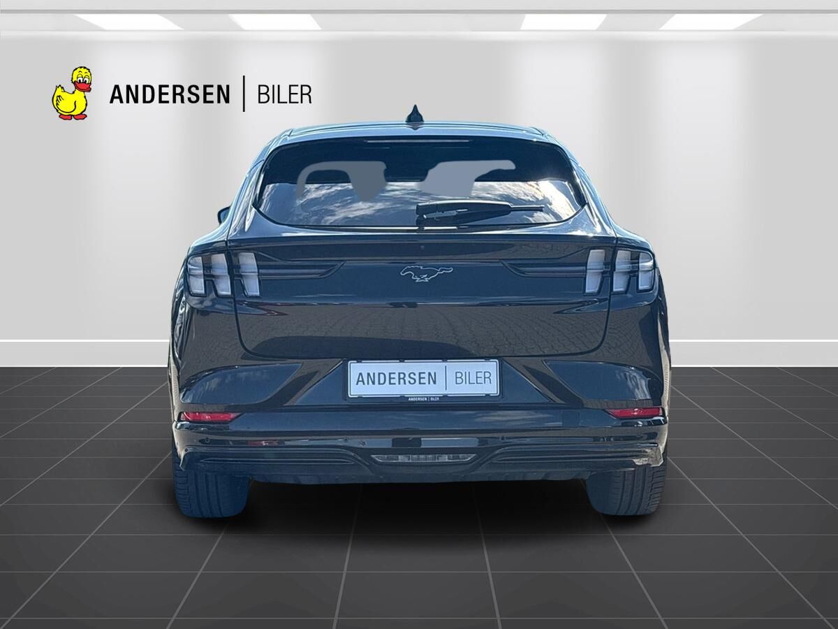 Billede af Ford Mustang Mach-E EL UR Premium 294HK 5d Aut.