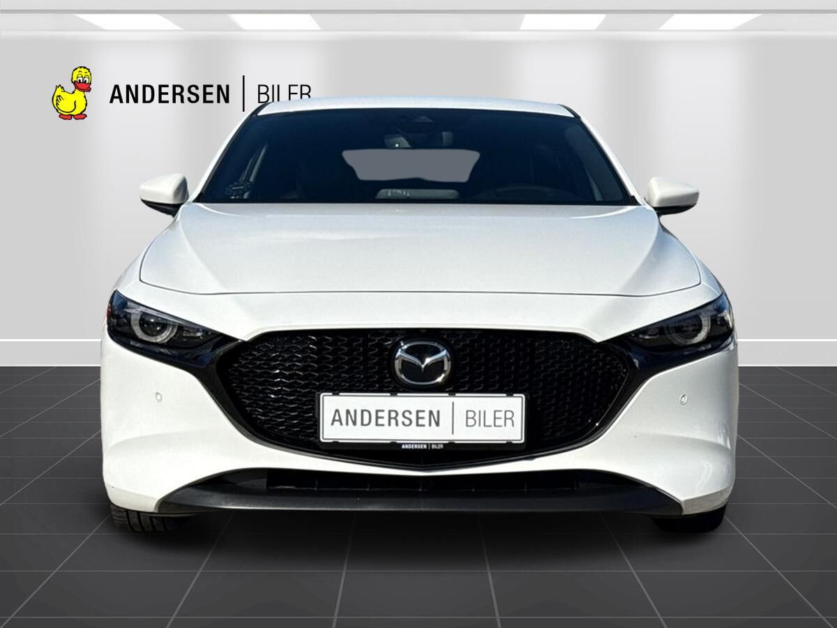 Billede af Mazda 3 2,0 Skyactiv-G  Mild hybrid Cosmo m. Technology Pack 150HK 5d 6g Aut.