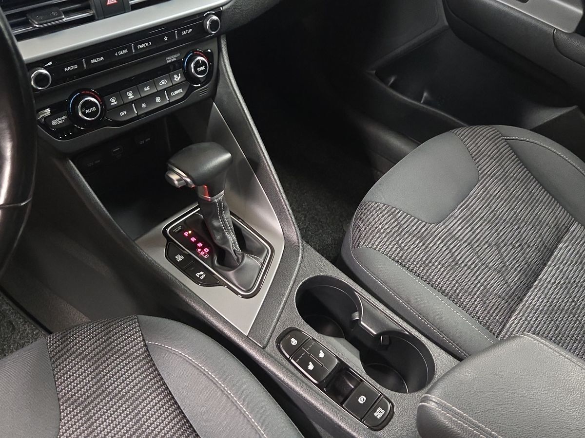 Billede af Kia Niro 1,6 GDI PHEV  Plugin-hybrid Comfort DCT 141HK 5d 6g Aut.