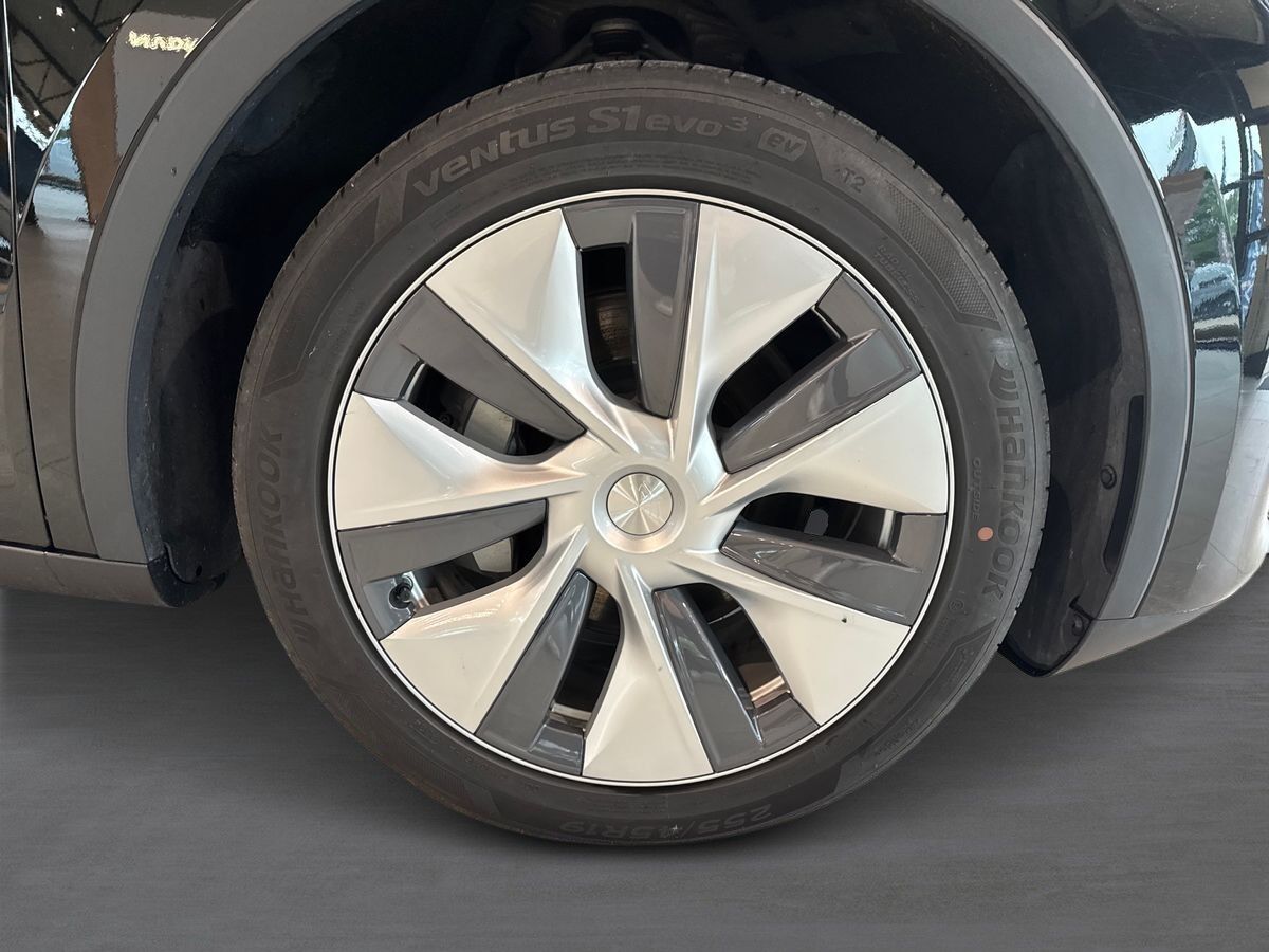 Billede af Tesla Model Y EL Long Range RWD 347HK 5d Aut.