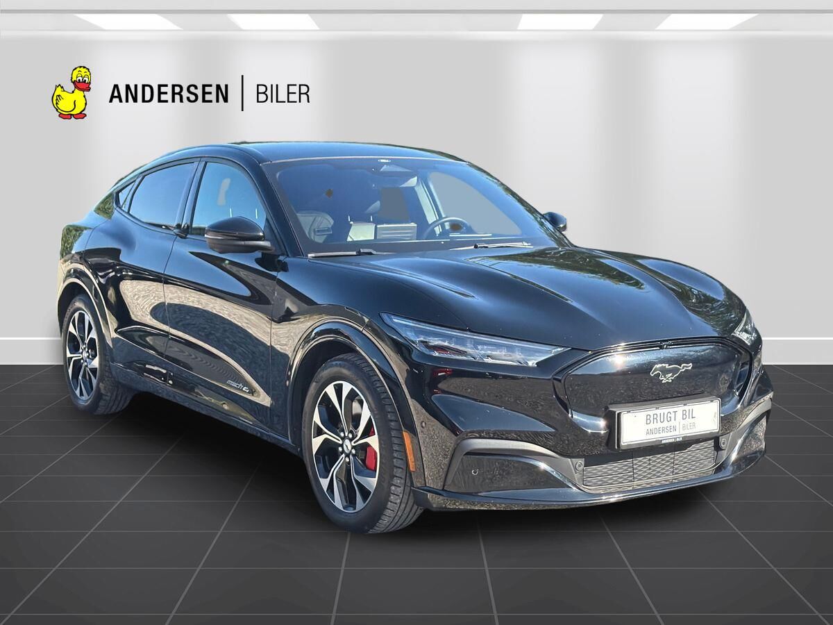Billede af Ford Mustang Mach-E EL UR Premium AWD 351HK 5d Aut.