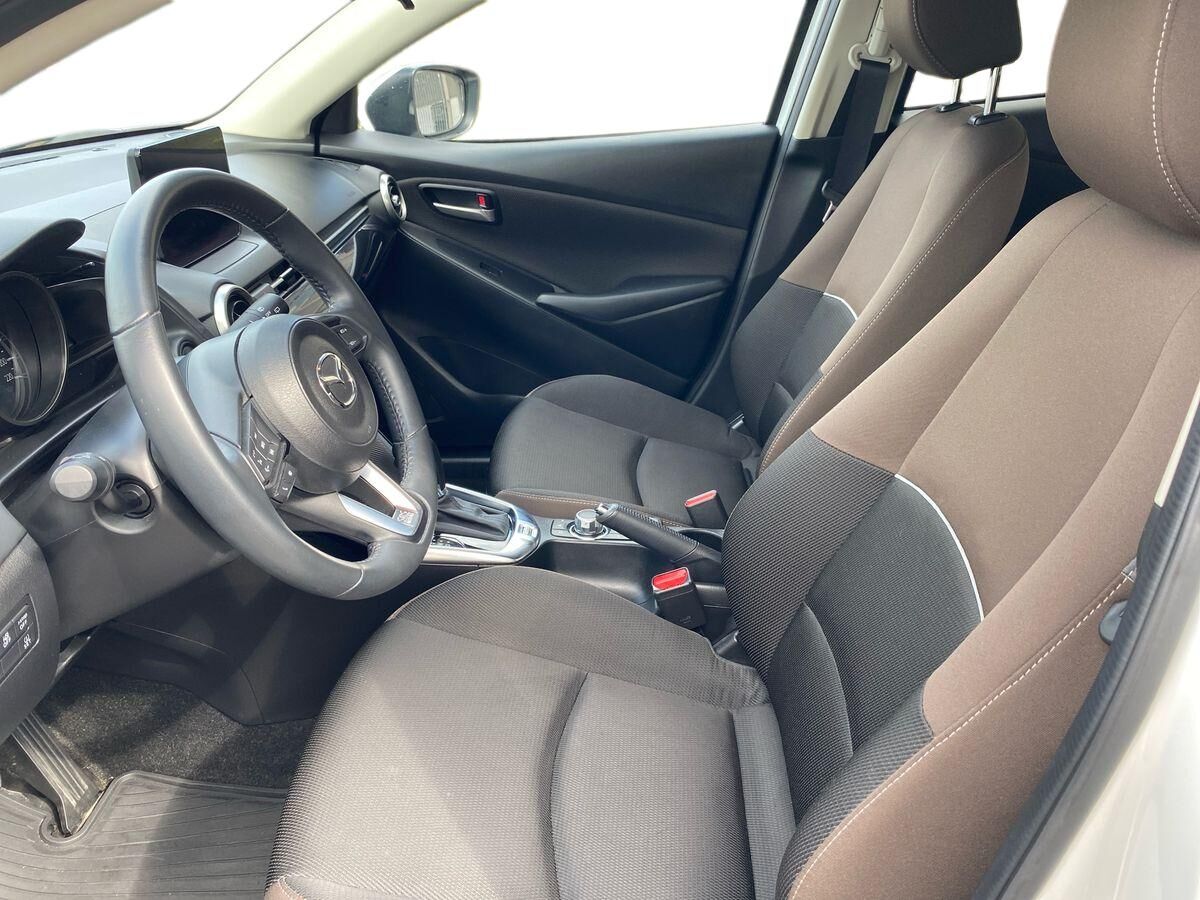 Billede af Mazda 2 1,5 Skyactiv-G Sky 90HK 5d 6g Aut.