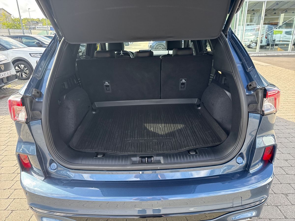 Billede af Ford Kuga 2,5 Plugin-hybrid ST-Line X CVT 225HK 5d Trinl. Gear