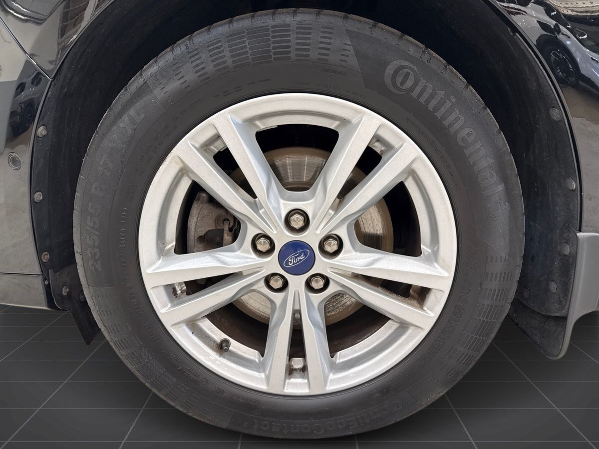 Billede af Ford S-Max 2,5 HEV  Hybrid Titanium CVT 190HK 8g Aut.