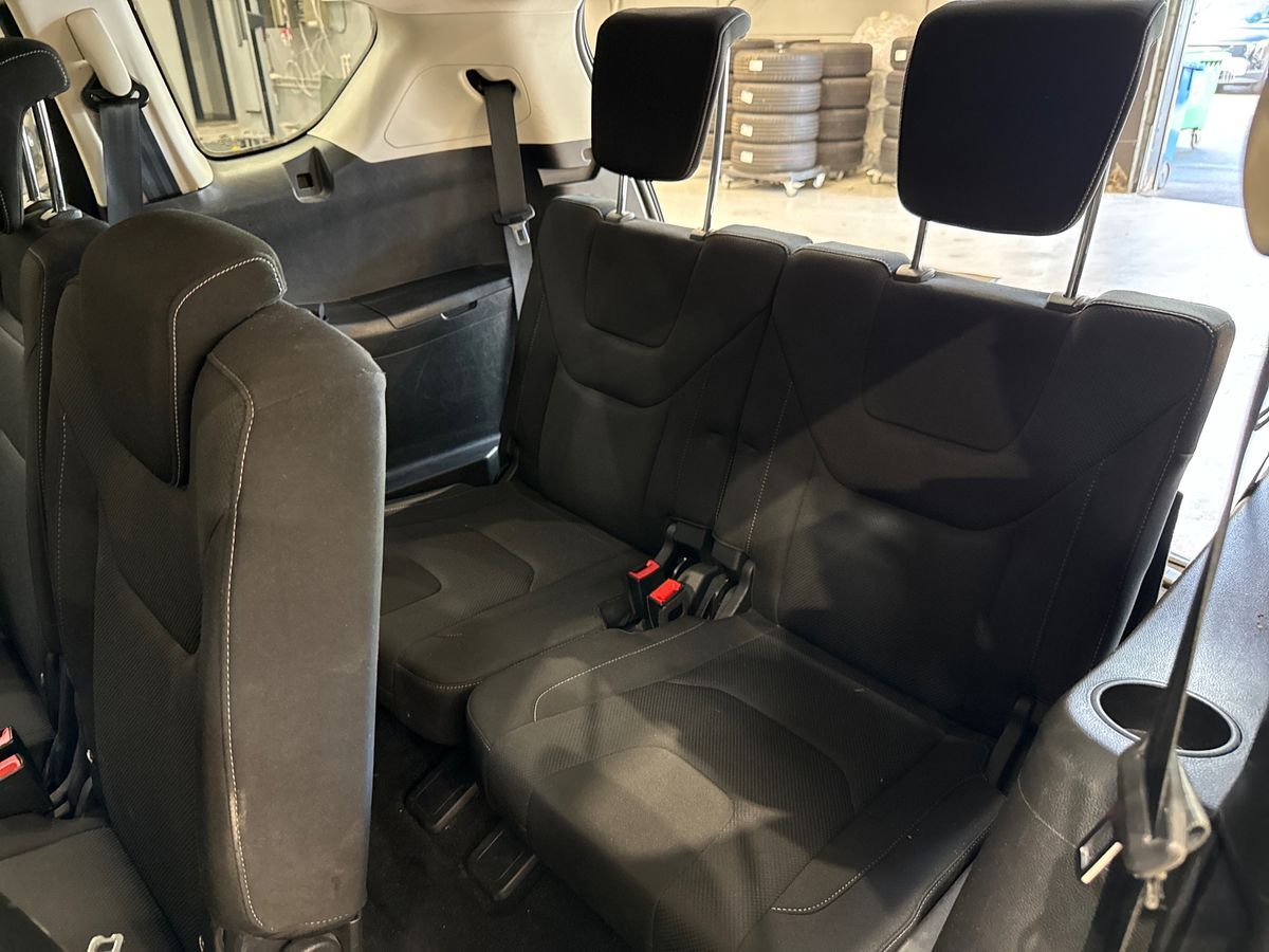 Billede af Ford S-Max 2,5 HEV  Hybrid Titanium CVT 190HK 8g Aut.