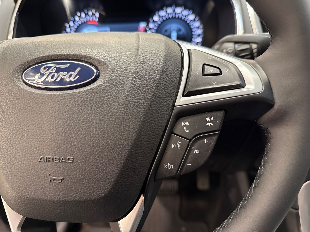 Billede af Ford S-Max 2,5 HEV  Hybrid Titanium CVT 190HK 8g Aut.