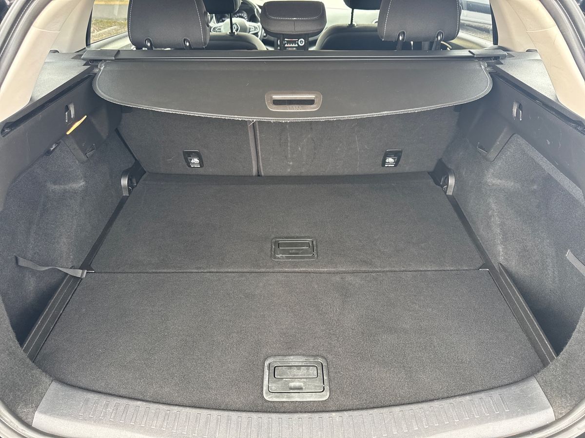 Billede af Renault Mégane Sport Tourer 1,3 TCE GPF Limited 140HK Stc 6g