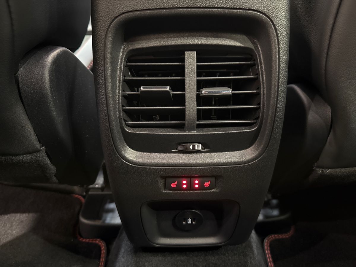 Billede af Ford Kuga 2,5 Plugin-hybrid ST-Line X CVT 243HK 5d Aut.