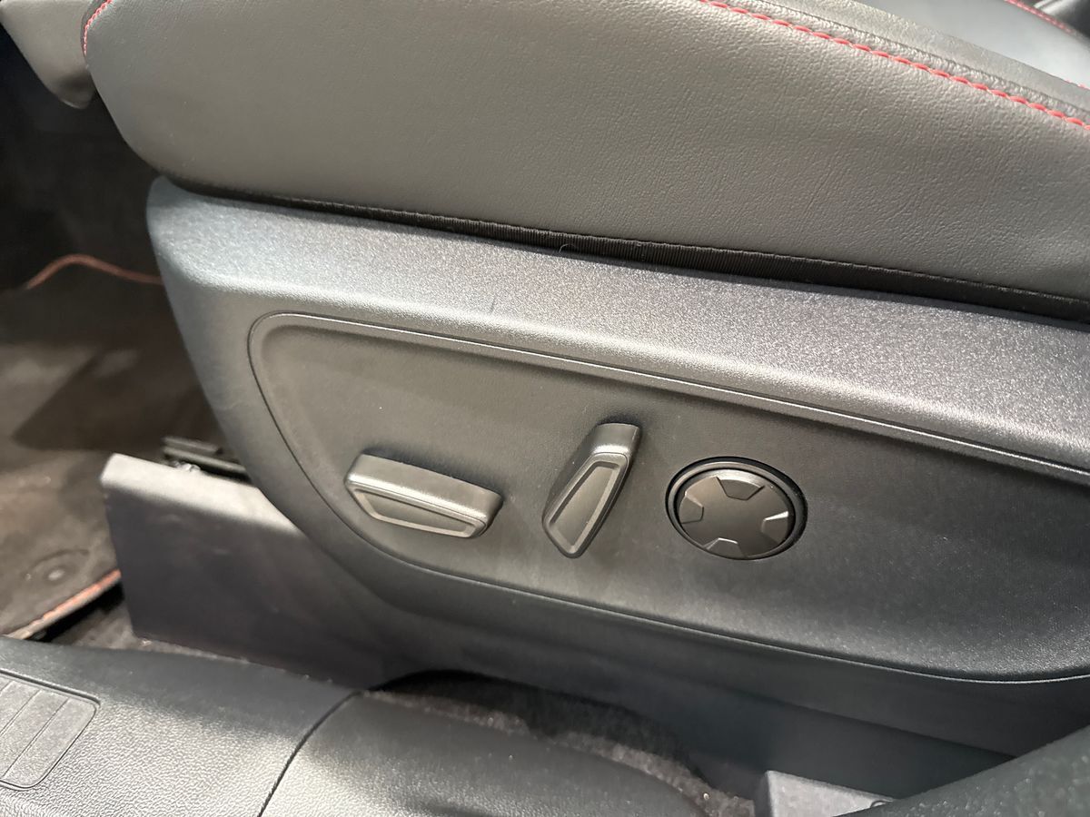 Billede af Ford Kuga 2,5 Plugin-hybrid ST-Line X CVT 243HK 5d Aut.