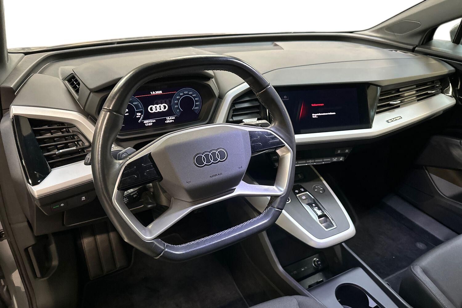 Billede af Audi Q4 50 E-tron Attitude Quattro 299HK 5d Aut.