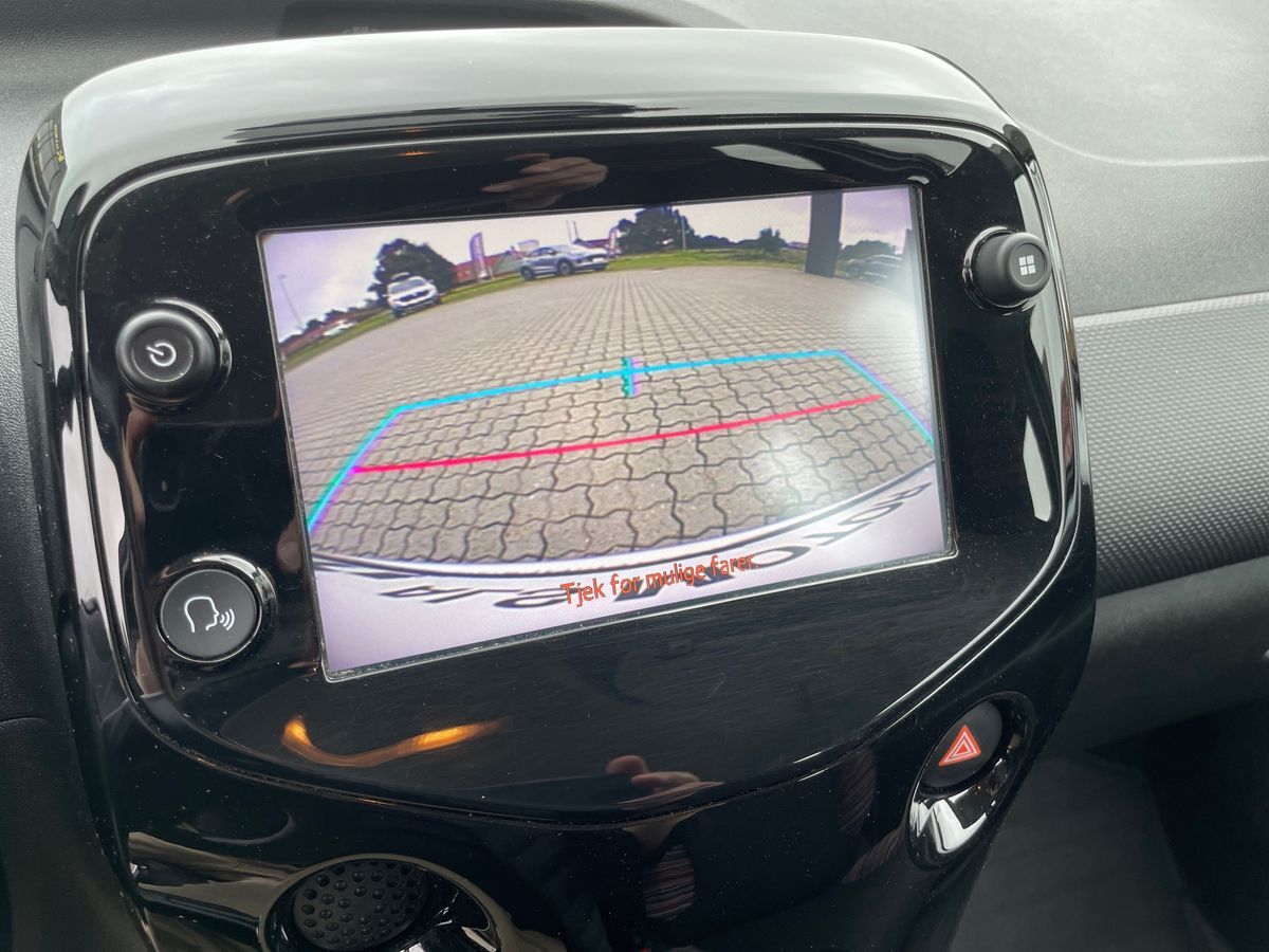Billede af Citroën C1 1,0 VTi Shine 72HK 5d
