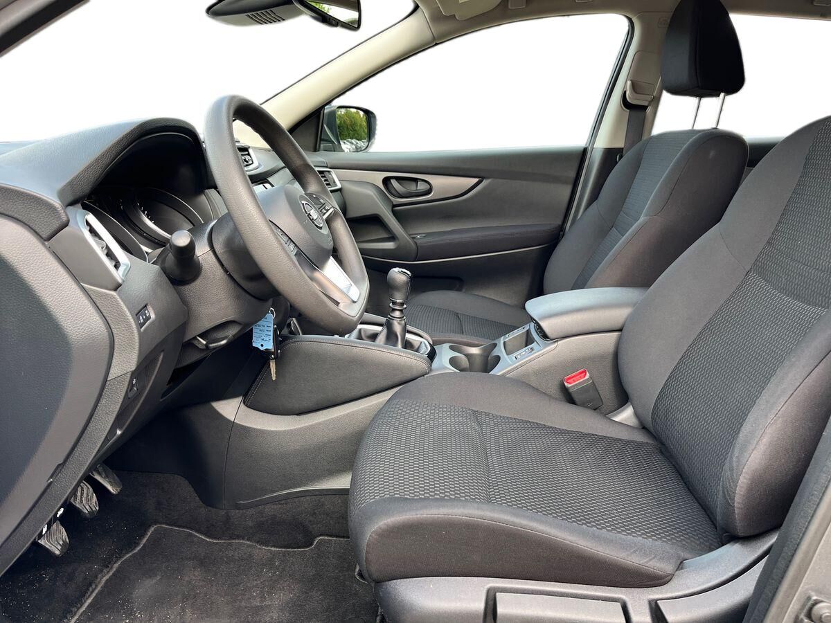 Billede af Nissan Qashqai 1,3 Dig-T Visia 140HK 5d 6g