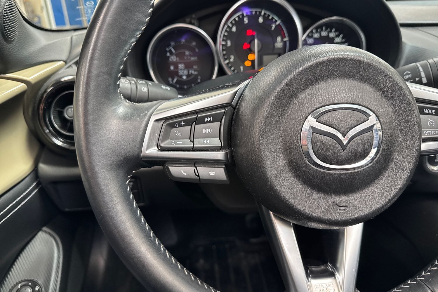 Billede af Mazda MX-5 1,5 Skyactiv-G Prime-Line 132HK Cabr. 6g