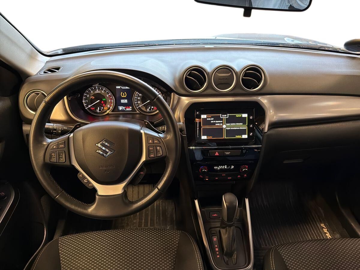 Billede af Suzuki Vitara 1,4 Boosterjet  Mild hybrid Active 129HK 5d 6g Aut.