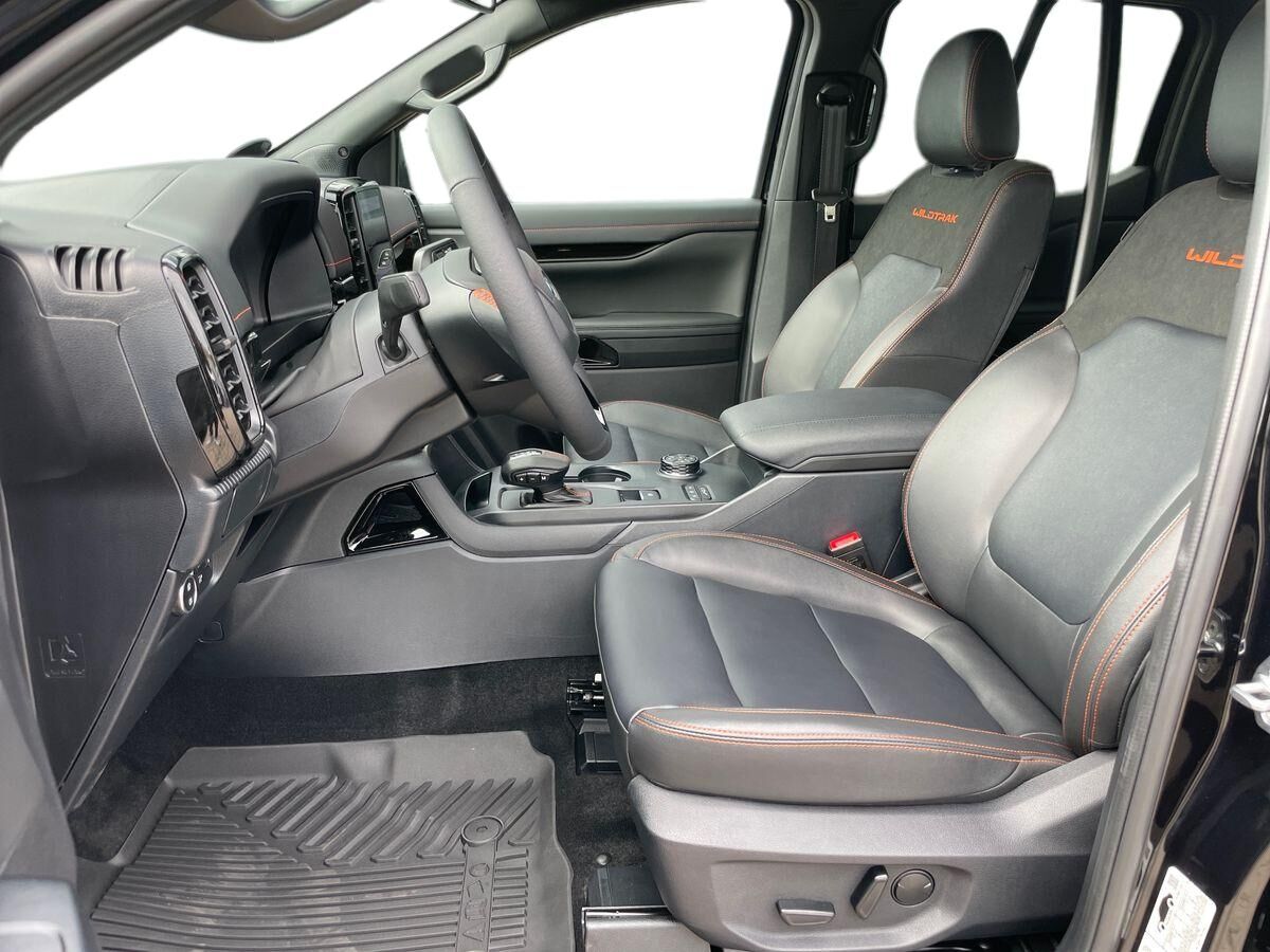 Billede af Ford Ranger Double Cab 2,3 EcoBoost Hybrid Wildtrak e-4WD 281HK Pick-Up 10g Aut.