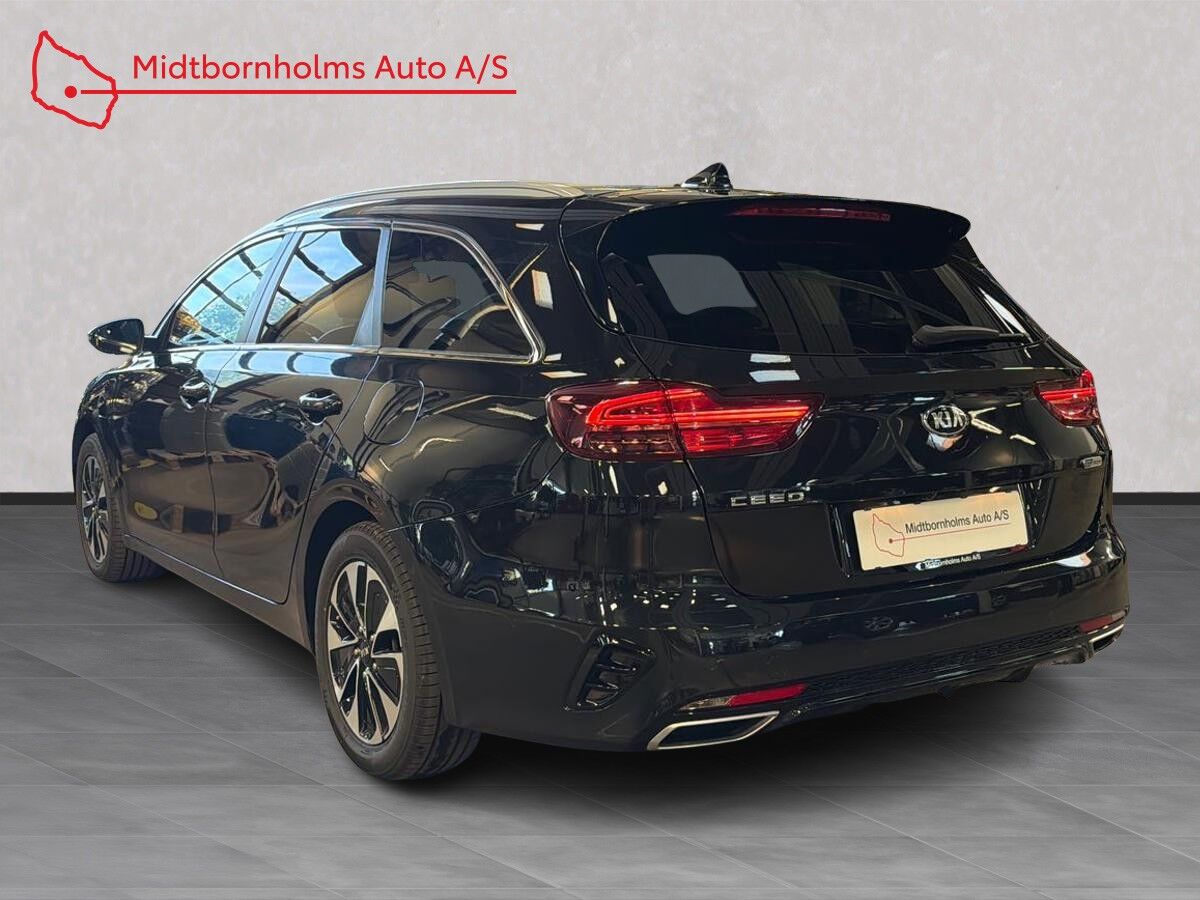 Billede af Kia Ceed SW 1,6 GDI PHEV  Plugin-hybrid Intro DCT 141HK Stc 6g Aut.