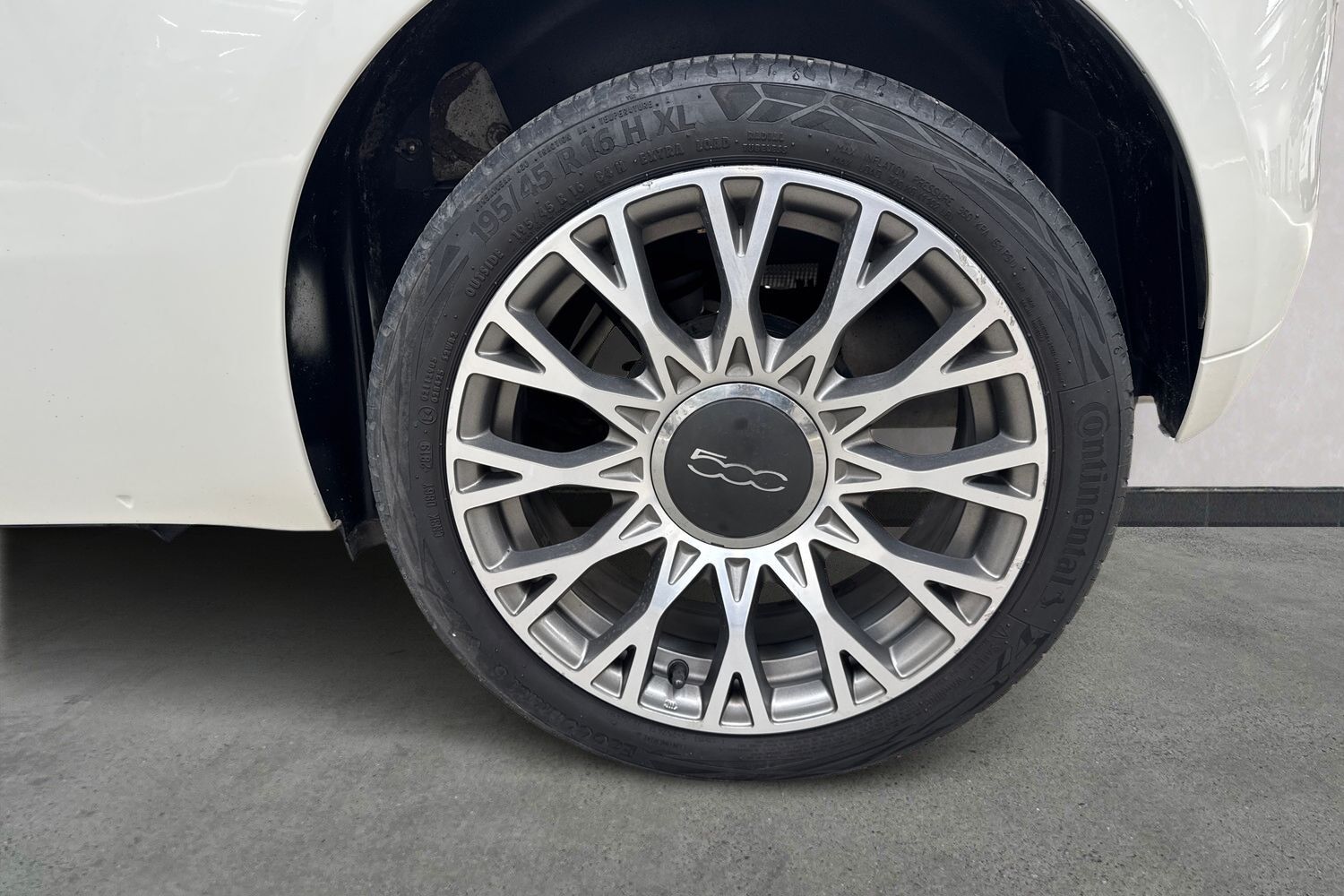 Billede af Fiat 500 1,2 Eco Star Start & Stop 69HK 3d
