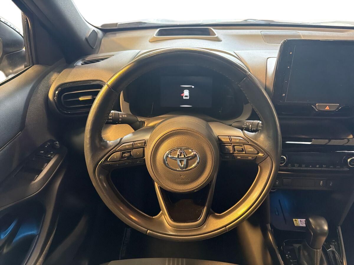 Billede af Toyota Yaris Cross 1,5 Hybrid Adventure Technology Plus 116HK 5d Trinl. Gear