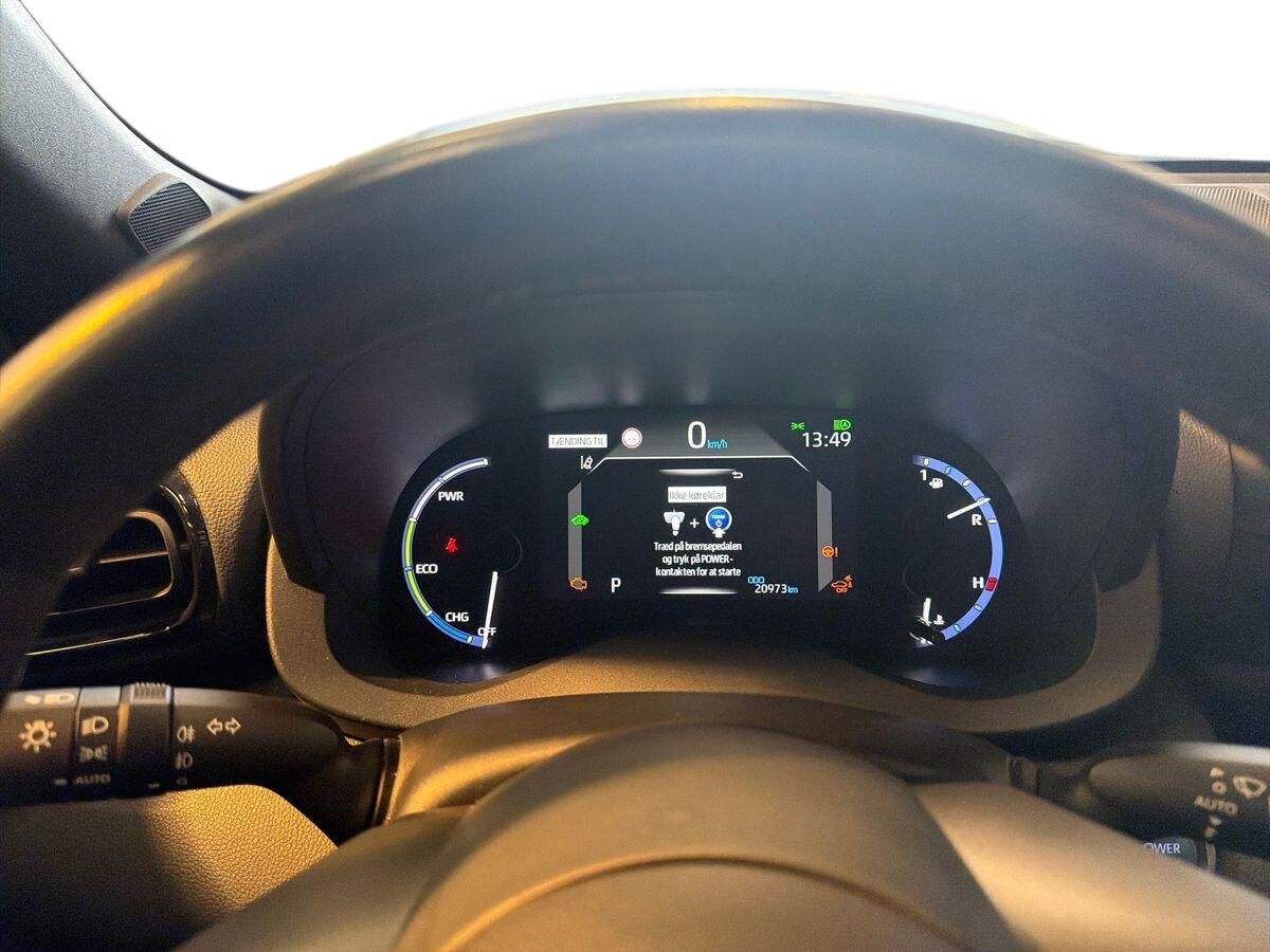 Billede af Toyota Yaris Cross 1,5 Hybrid Adventure Technology Plus 116HK 5d Trinl. Gear