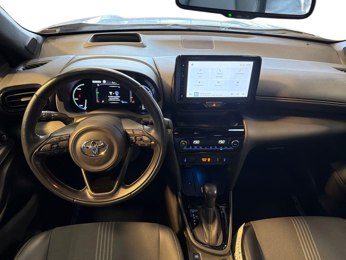 Billede af Toyota Yaris Cross 1,5 Hybrid Adventure Technology Plus 116HK 5d Trinl. Gear