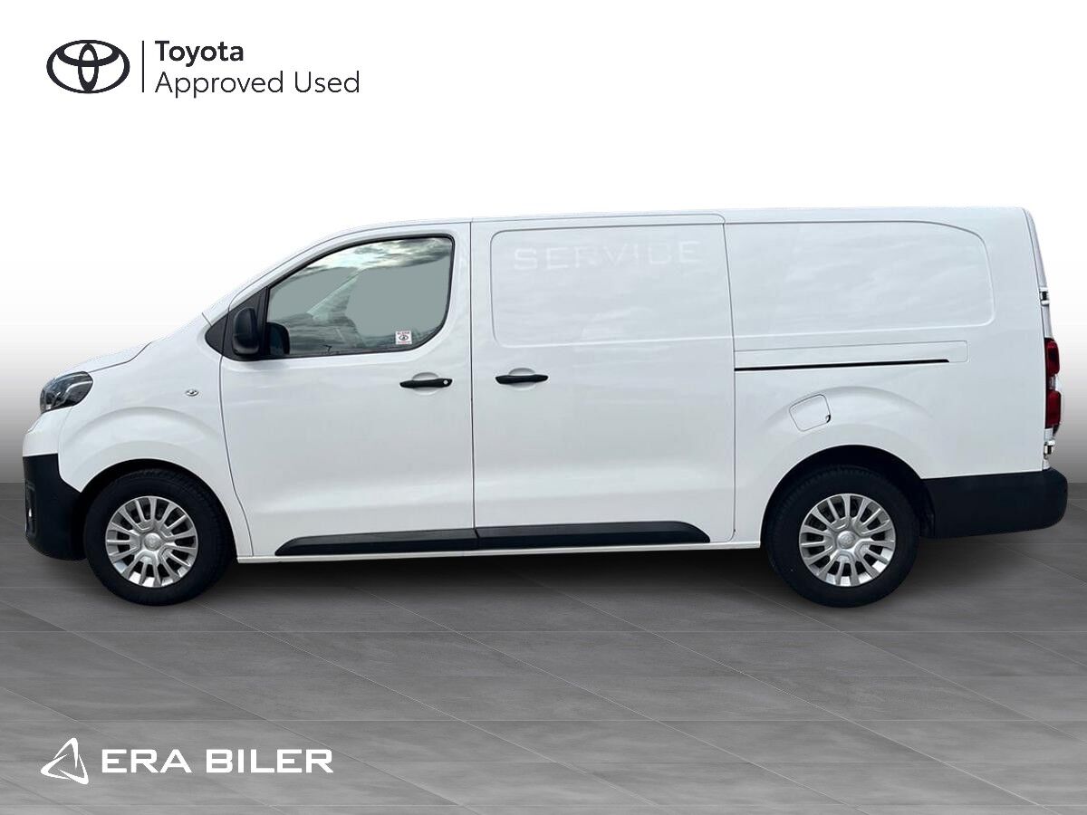 Billede af Toyota Proace Long 2,0 D Comfort Master To skydedør 144HK Van 8g Aut.