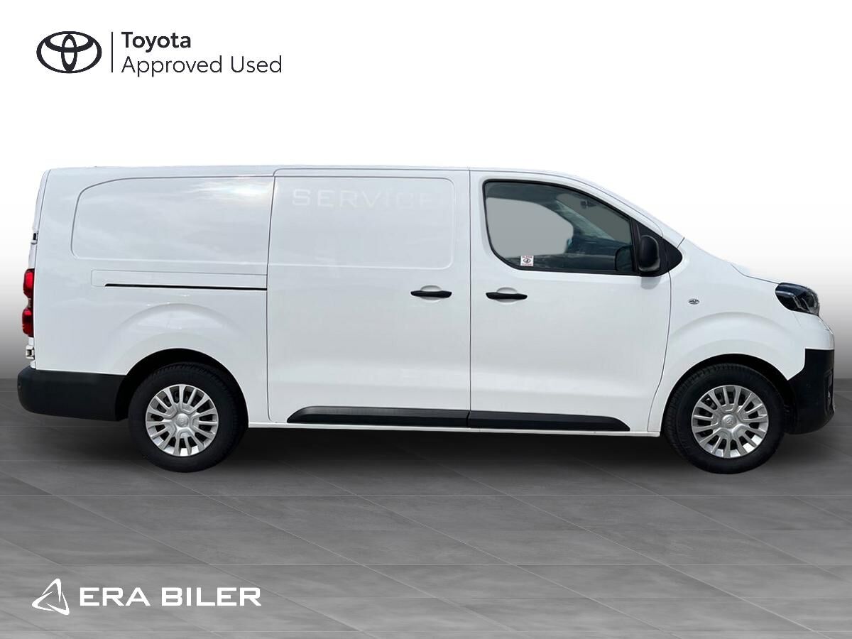 Billede af Toyota Proace Long 2,0 D Comfort Master To skydedør 144HK Van 8g Aut.