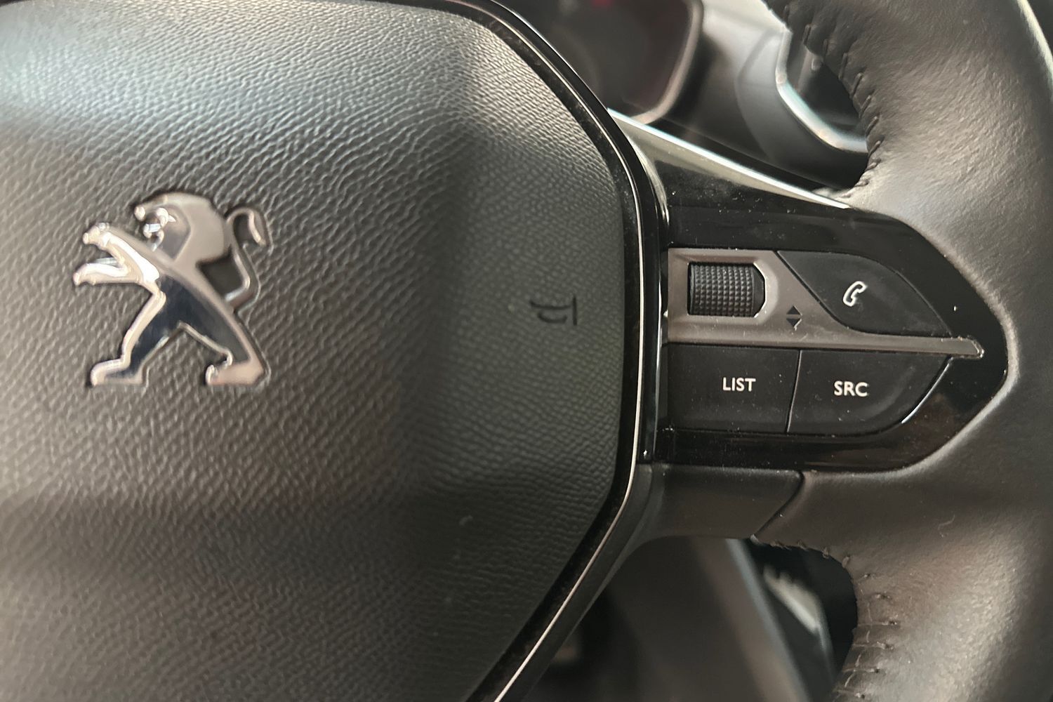 Billede af Peugeot 208 1,2 PureTech Platin Pack 100HK 5d 6g