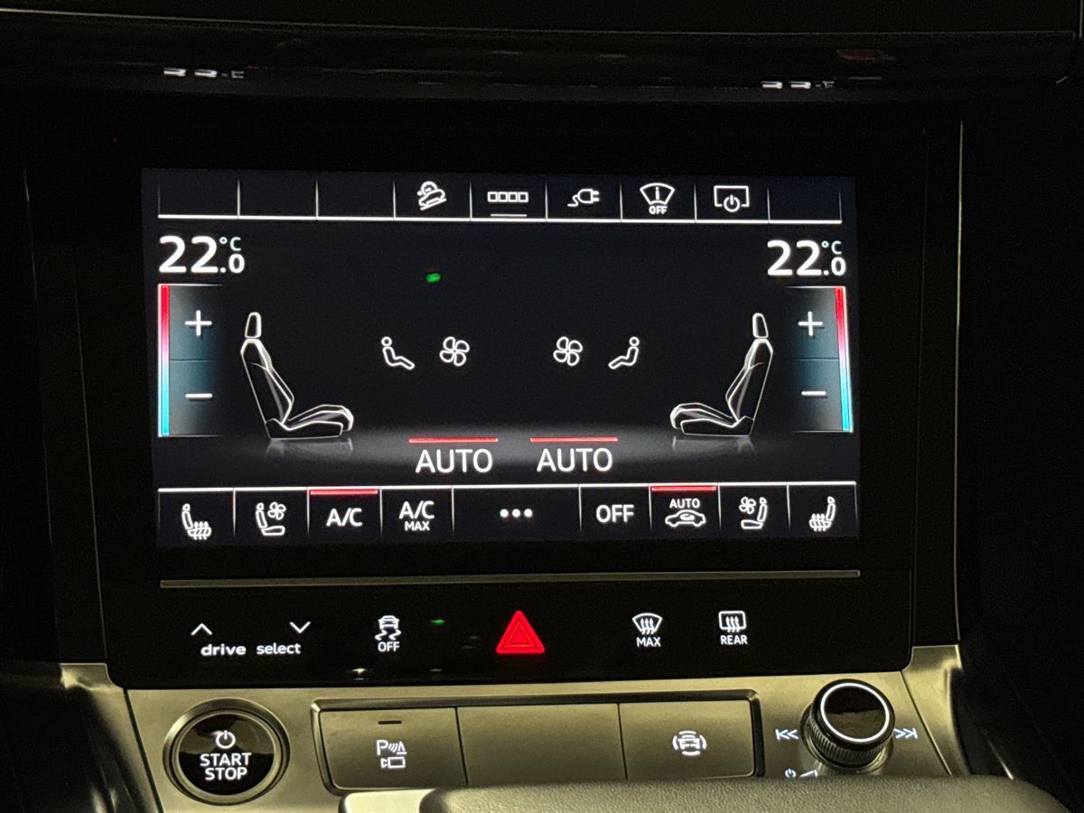 Billede af Audi E-tron 55 Advanced Quattro 408HK 5d Aut.